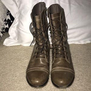 Steve Madden Shoes - Steve Madden Grey Combat Boots - Women size 7.5 Steve Madden Shoes - Steve Madden Grey Combat Boots - Women size 7.5